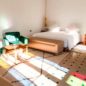 Al Ansari Riad
